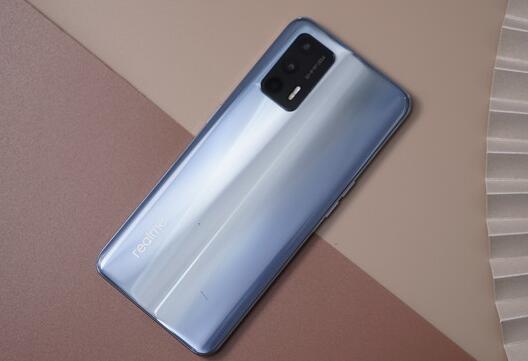 五一假期好幫手 realme真我GT驍龍888性能強勁