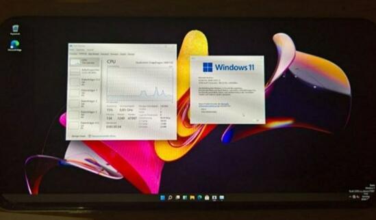 大神出手:小米8上移植運(yùn)行Windows 11