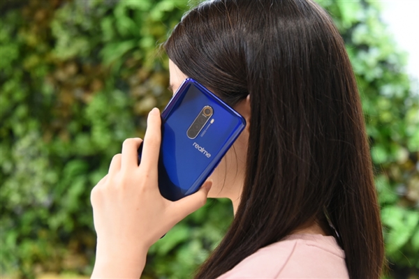 最大黑馬:realme成為全球最快1億臺銷量手機品牌 又拿兩個第一 最大黑馬:realme成為全球最快1億臺銷量手機品牌 又拿兩個第一